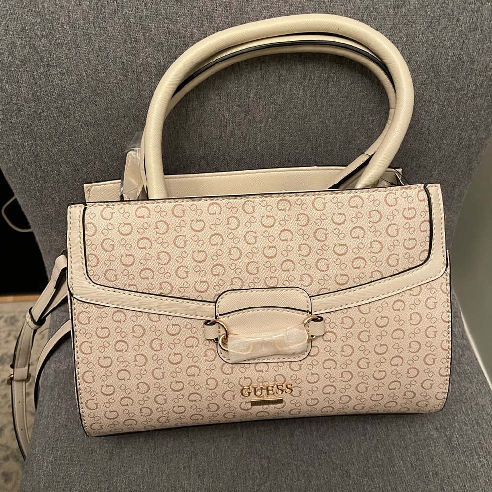 NWT Guess Handbag/Over The Shoulder